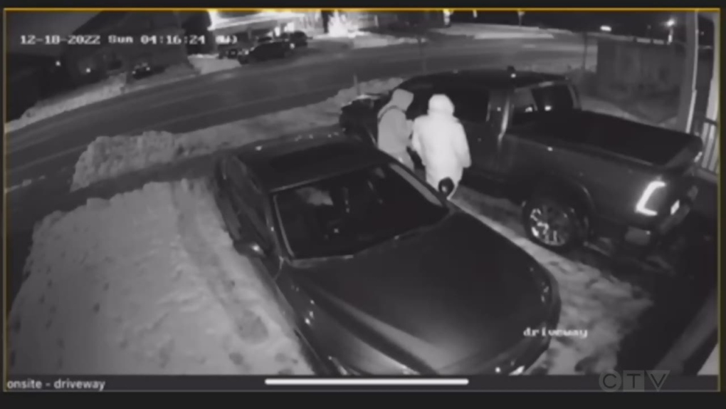 Caught on camera: OB car thief suspecting of using tech device to hijack  key fob signal