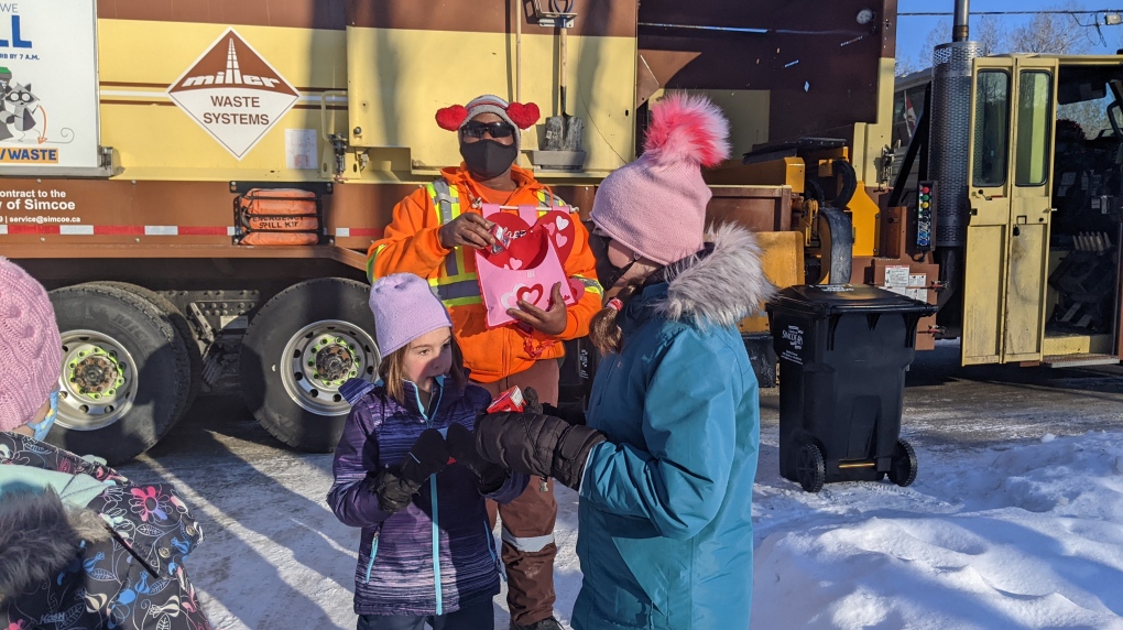 Waste collection worker spreads joy to some Oro-Medonte kids | CTV News