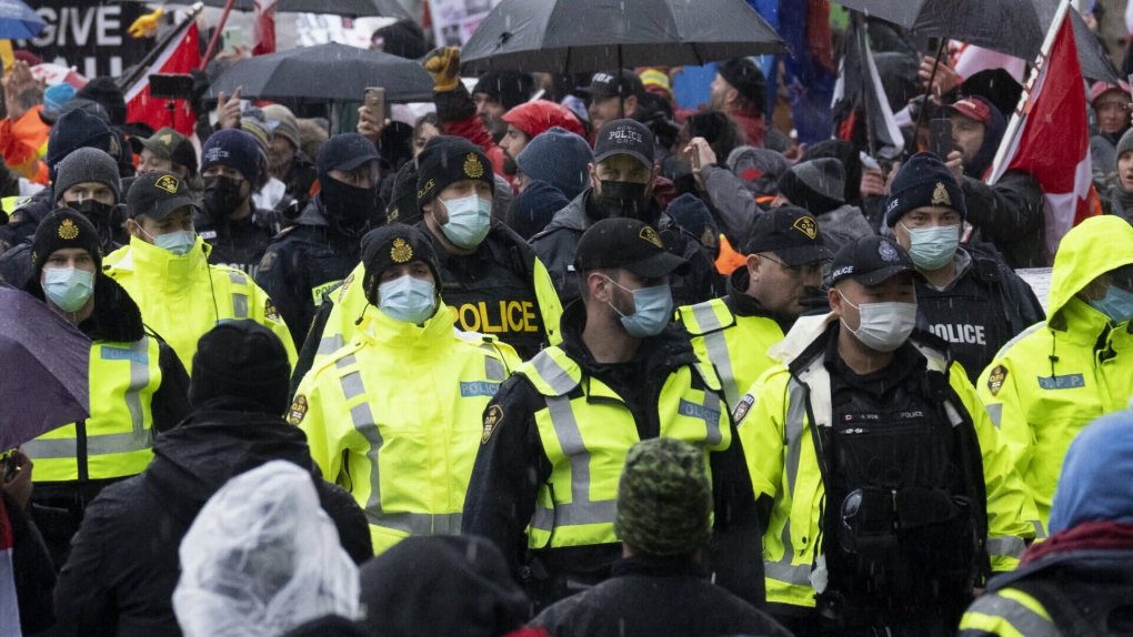 Arrests in the Ottawa red zone | Freedom Convoy protests￼