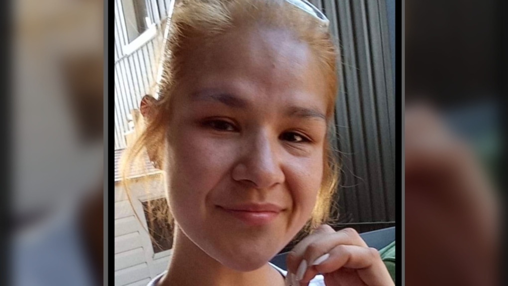 Barrie Police are assisting in looking for missing 27-year-old Eva Bennett Guenette (Twitter: @BarriePolice)