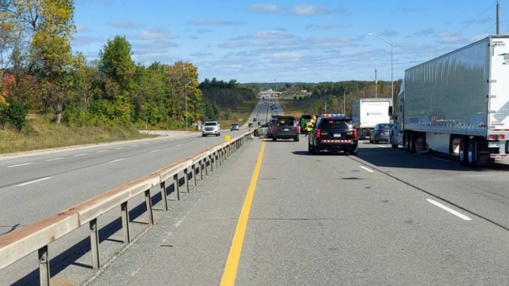 Police at the scene of a multi-vehicle collision on Highway 11 in Oro-Medonte, Ont., on Fri., Sept. 23, 2022 (OPP/Twitter)