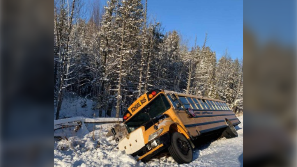A school bus slid into a ditch in Caledon on Fri. Jan. 27, 2023 (Source: OPP/Twitter)