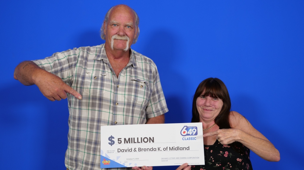 Retired Santa from Winnipeg wins life-changing $60M lotto jackpot