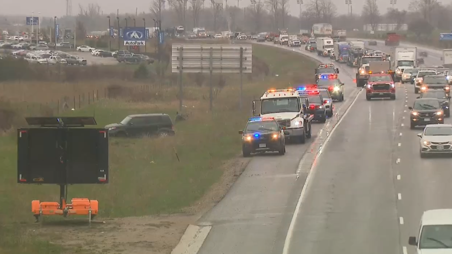 Person flees crash near Hwy 400