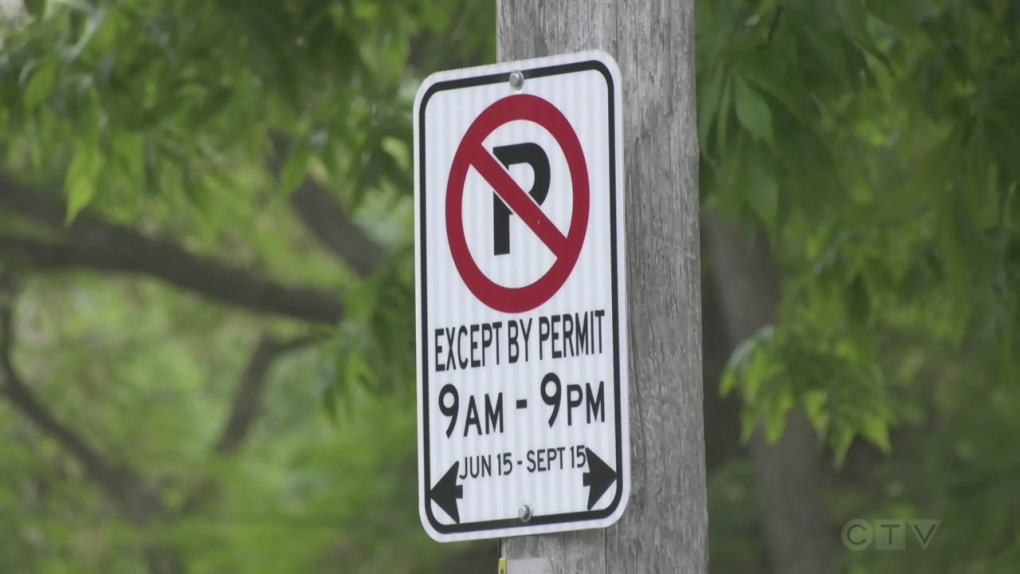 A parking by permit sign in Barrie, Ont. (CTV News/Ian Duffy)