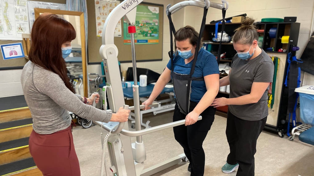 GBGH receives new patient lift. (Supplied/Georgian Bay General Hospital)
